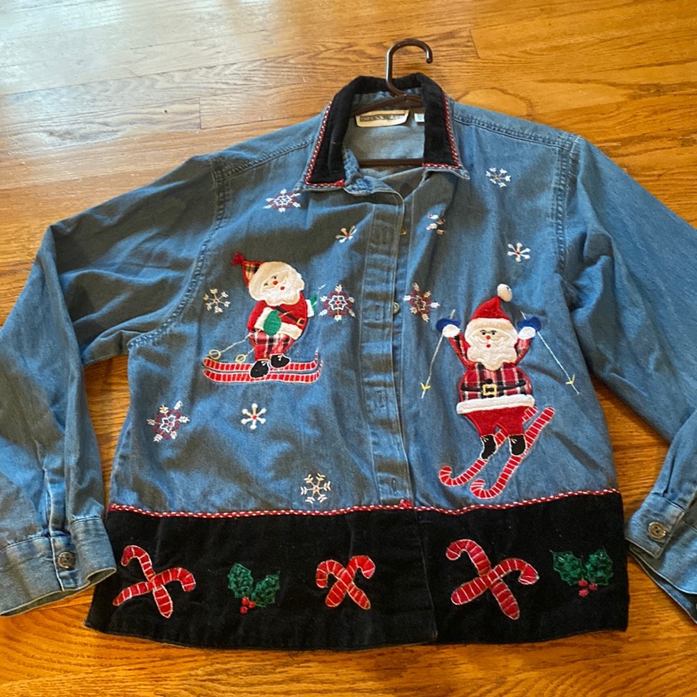 XL Dress Barn jean button-up Christmas shirt.